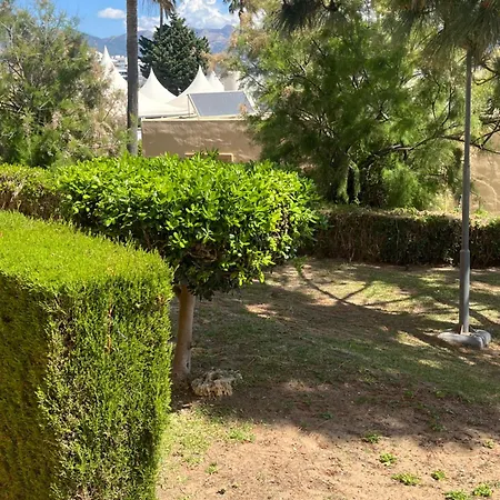 Apartment Residencial Esta Marina 313 *